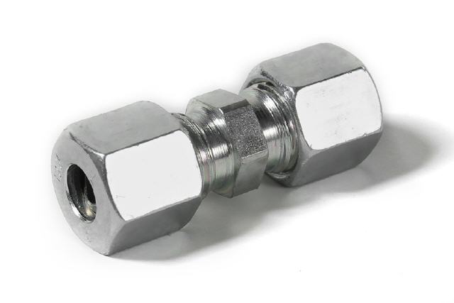 Gerade-Verschraubung f&uuml;r Stahlrohre 8 mm