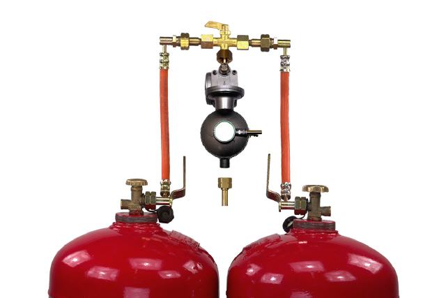 Zweiflaschenanlage f&uuml;r 2x33 kg Propangasflaschen